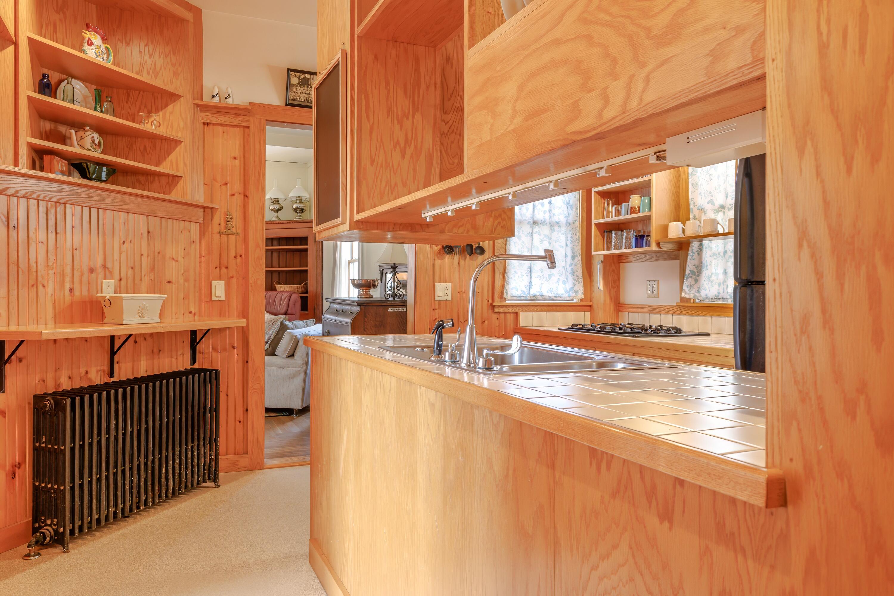 6 Sea Street Mount Desert, ME 04662 - Photo 15 of 100 Kitchen