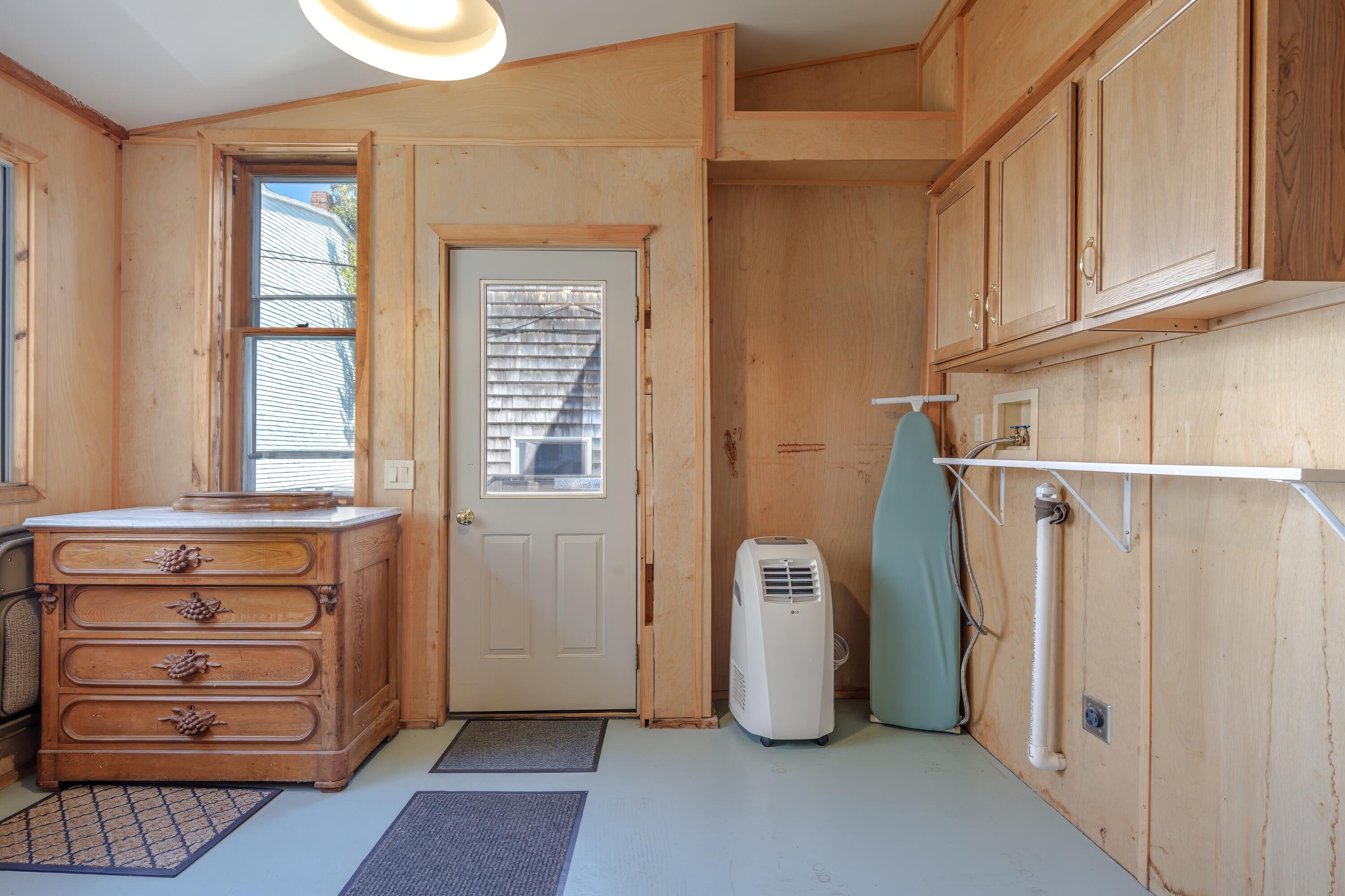 6 Sea Street Mount Desert, ME 04662 - Photo 35 of 100 1st floor laundry