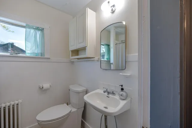 $1,490,000 | 6 Sea Street, Northeast Harbor, ME 04662