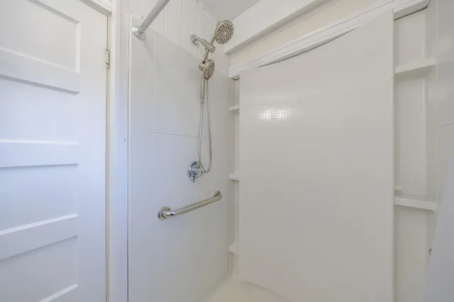 $1,490,000 | 6 Sea Street, Northeast Harbor, ME 04662