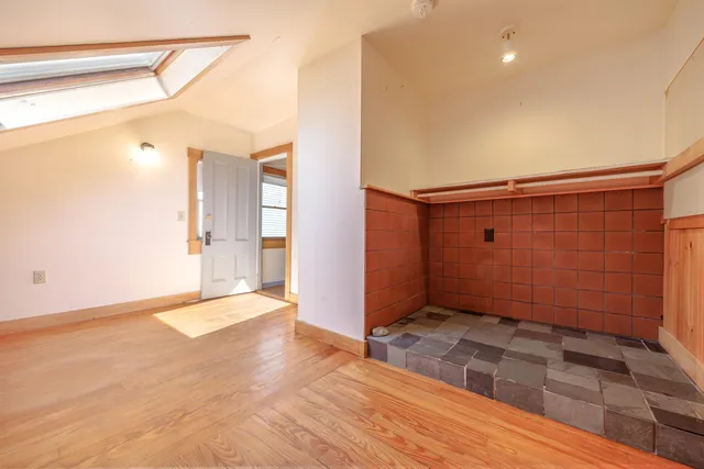 $1,490,000 | 6 Sea Street, Northeast Harbor, ME 04662