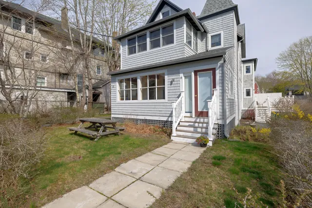 $1,490,000 | 6 Sea Street, Northeast Harbor, ME 04662