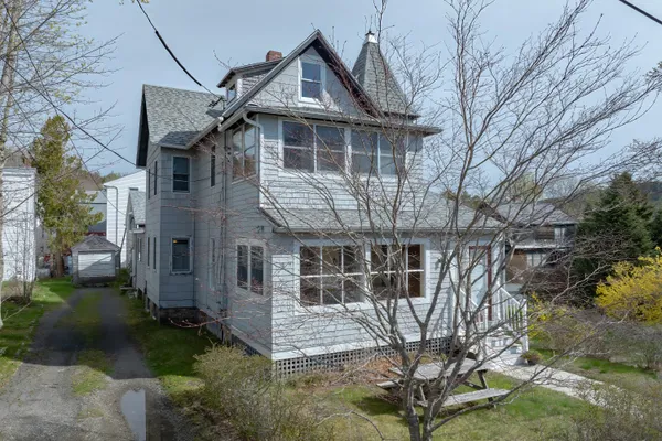 $1,490,000 | 6 Sea Street, Mount Desert, ME 04662