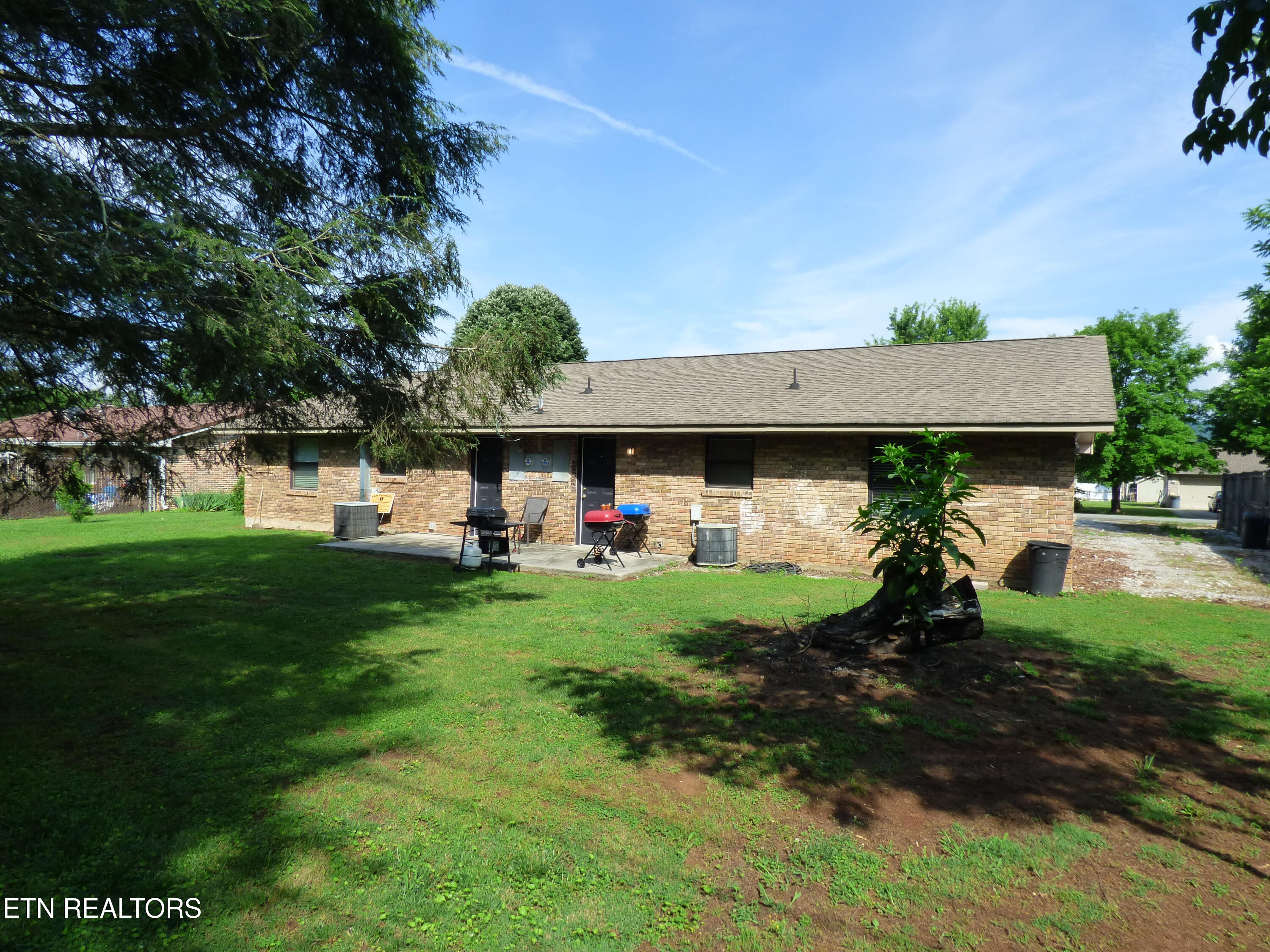153 Travis Drive Spring City, TN 37381 - Photo 34 of 45 P1080915