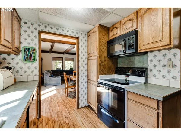 $475,000 | 26408 Crow Road, Eugene, OR 97402