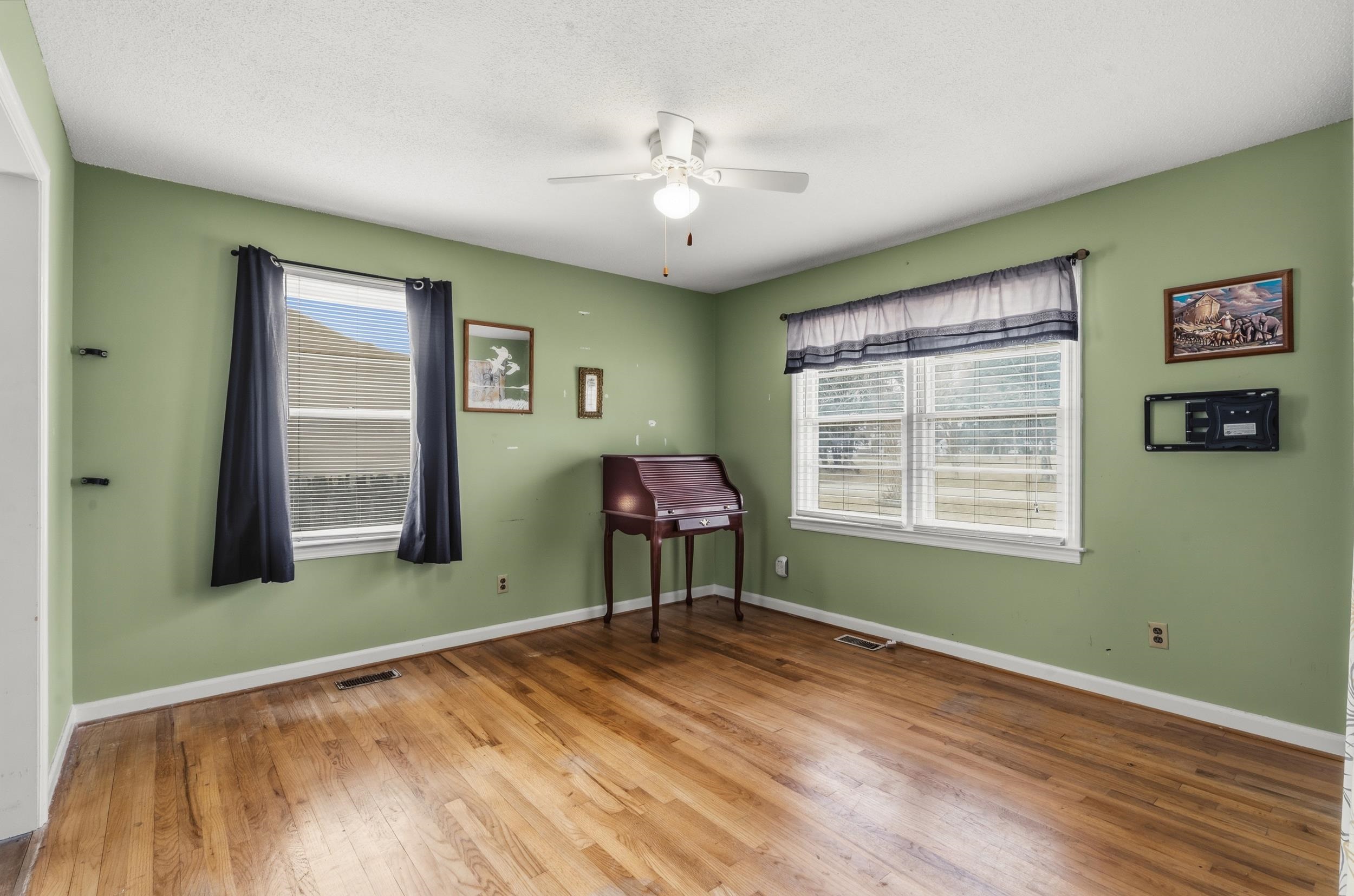 902 Rosewood Street Mullins, SC 29574 - Photo 12 of 29
