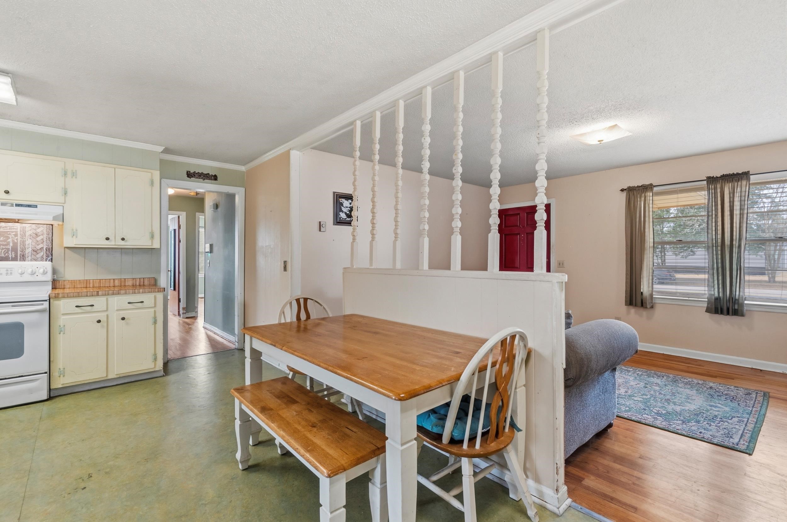 902 Rosewood Street Mullins, SC 29574 - Photo 5 of 29