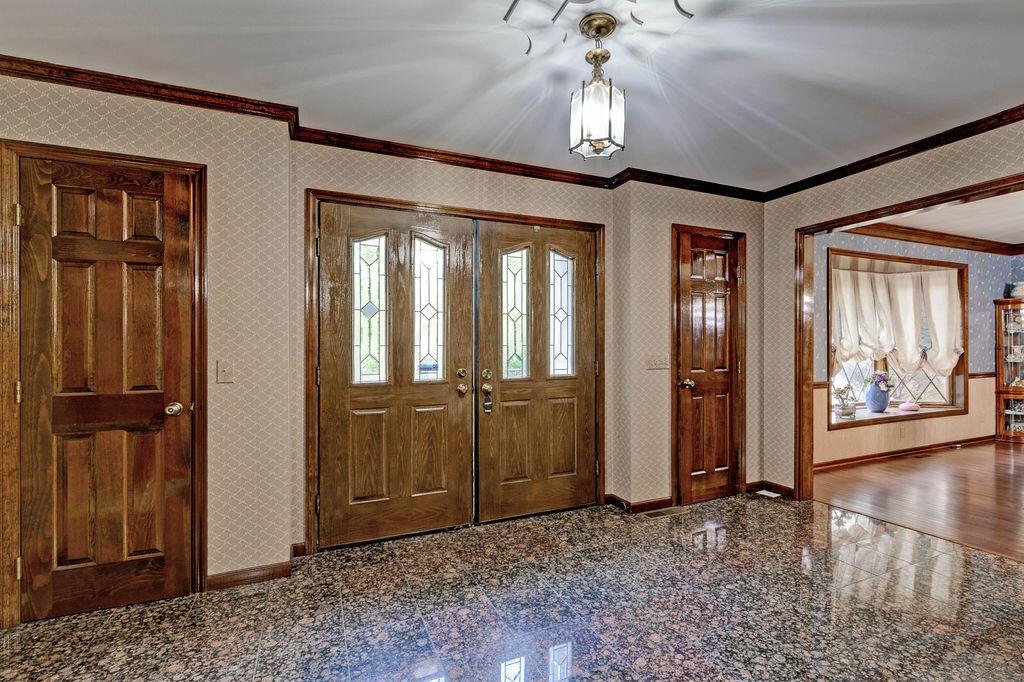 5405 Red Bank Road Galena, OH 43021 - Photo 6 of 67 Gallery Image 6