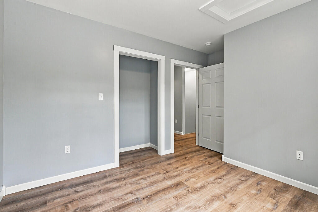 194 Roberts Shore Road Liberty, ME 04949 - Photo 24 of 33 Bedroom 3