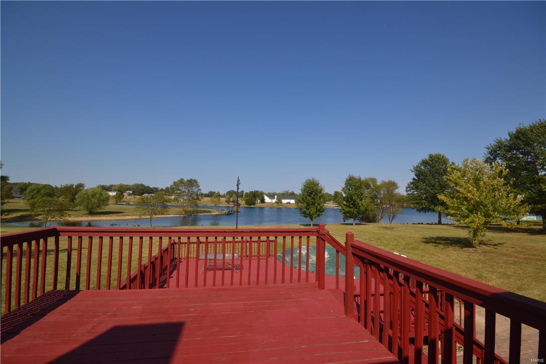 6033 Lakeside Drive Waterloo, IL 62298 - Photo 12 of 42 Gallery Image 12