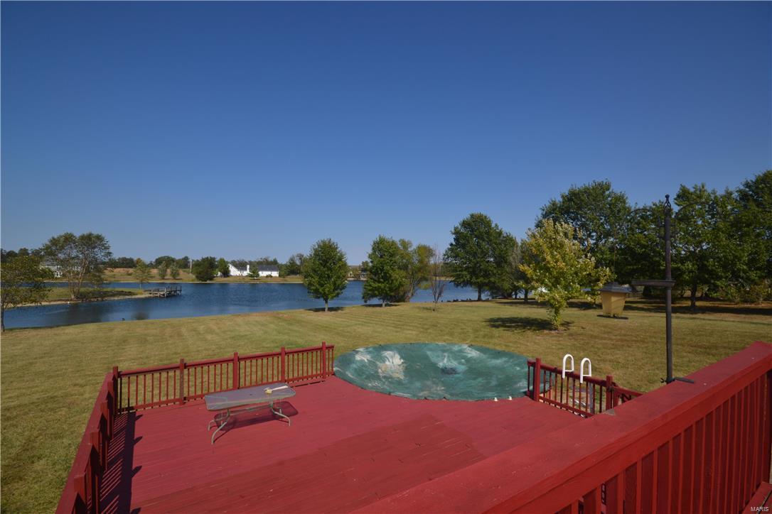 6033 Lakeside Drive Waterloo, IL 62298 - Photo 13 of 42 Gallery Image 13