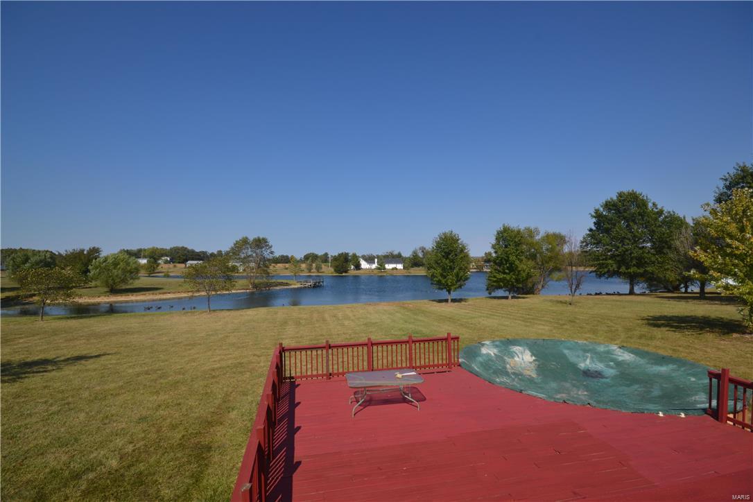 6033 Lakeside Drive Waterloo, IL 62298 - Photo 14 of 42 Gallery Image 14