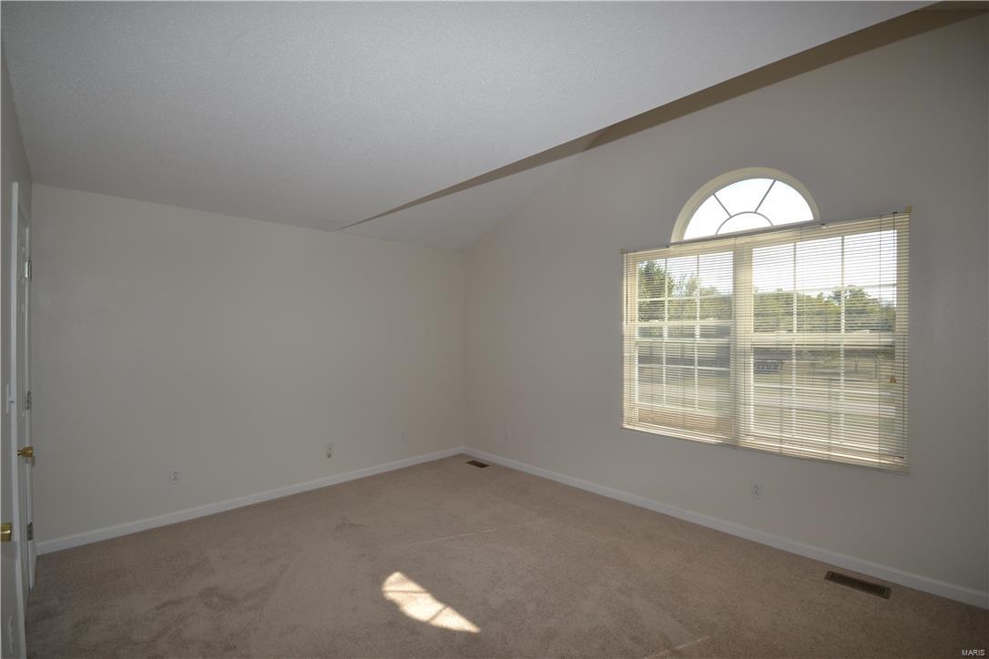 6033 Lakeside Drive Waterloo, IL 62298 - Photo 27 of 42 Gallery Image 27