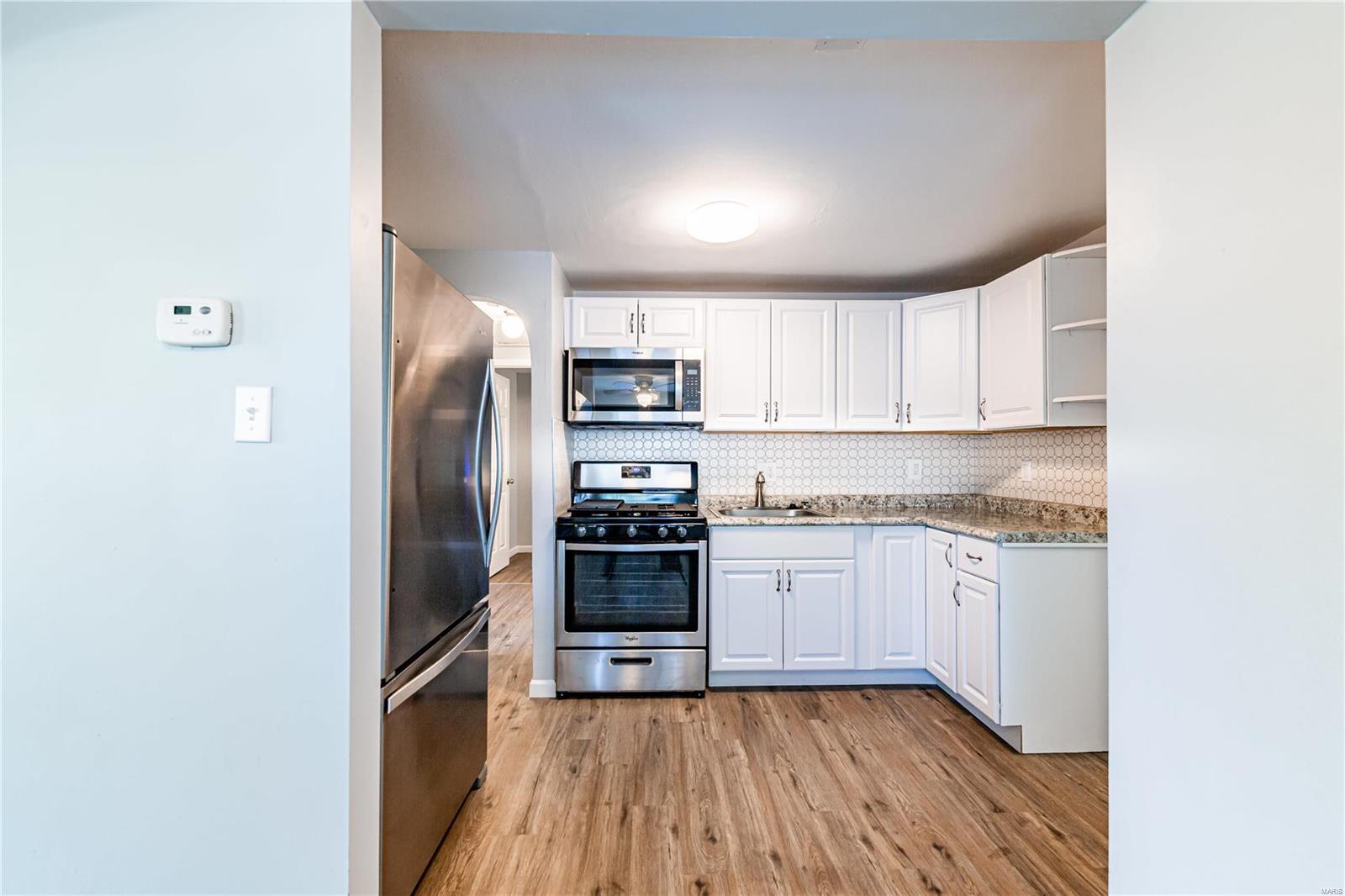 8133 Titus Road St. Louis, MO 63114 - Photo 5 of 18 Gallery Image 5