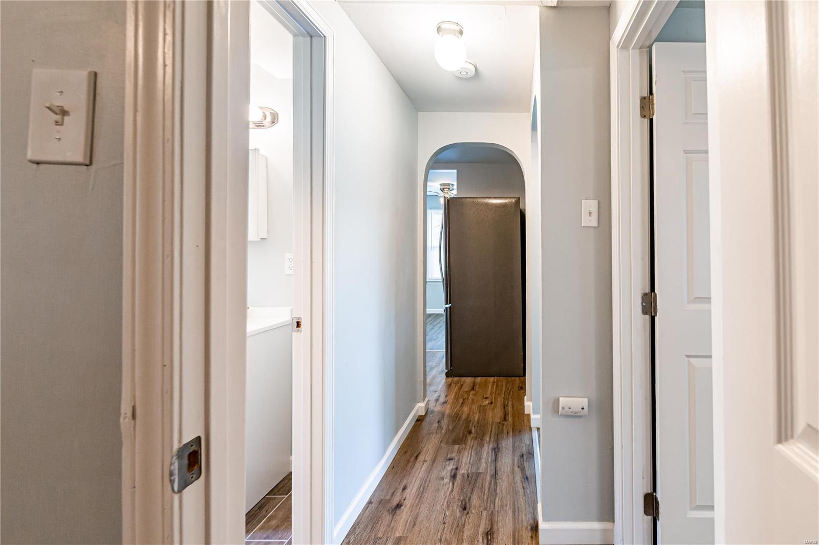 8133 Titus Road St. Louis, MO 63114 - Photo 9 of 18 Gallery Image 9