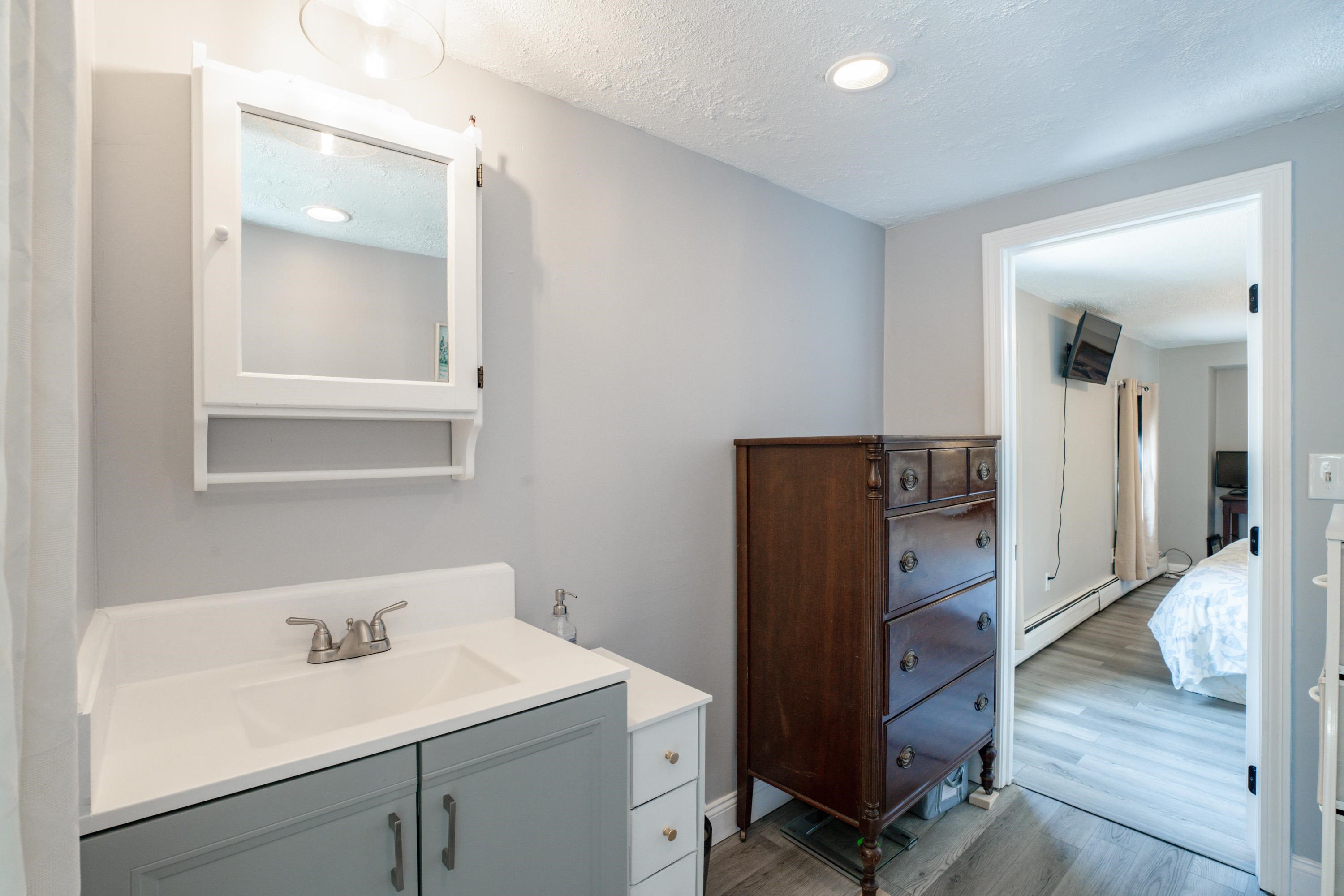 15 Maple Street Kingston, NH 03848 - Photo 26 of 51