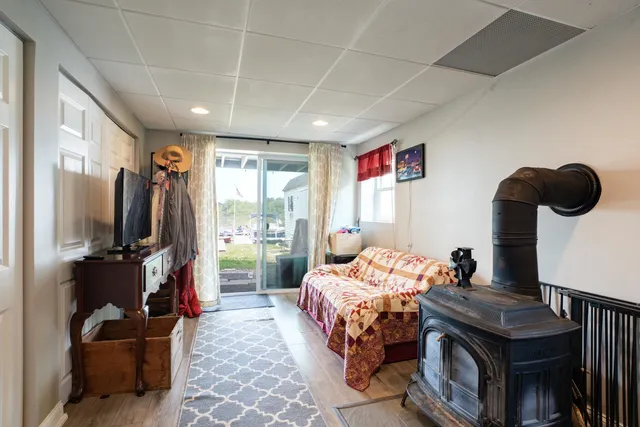 $550,000 | 15 Maple Street, Kingston, NH 03848