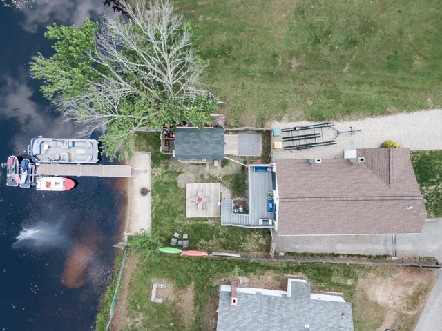 $550,000 | 15 Maple Street, Kingston, NH 03848