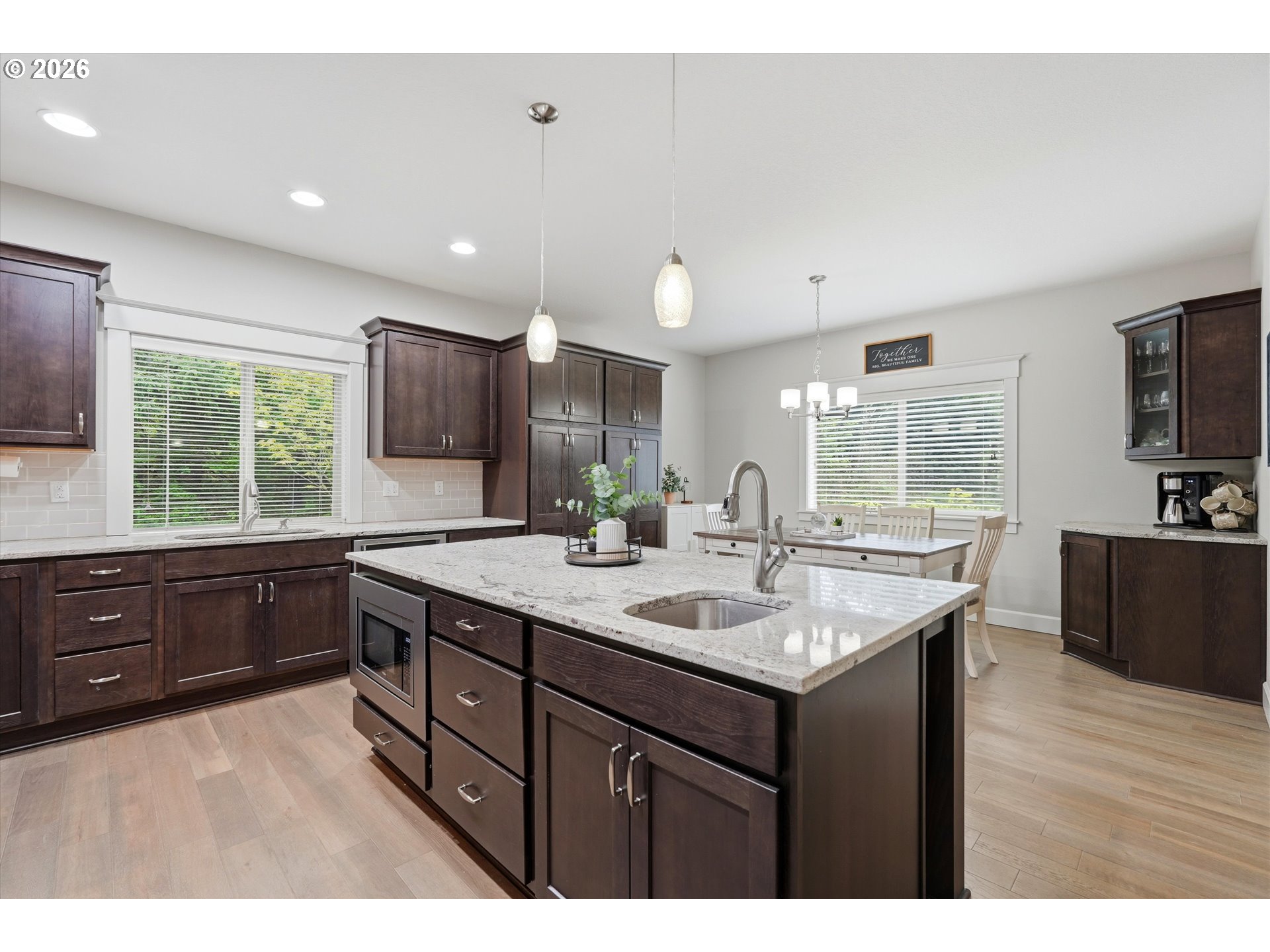 223 Southeast 29th Street Gresham, OR 97080 - Photo 16 of 40 Kitchen/Dining Room