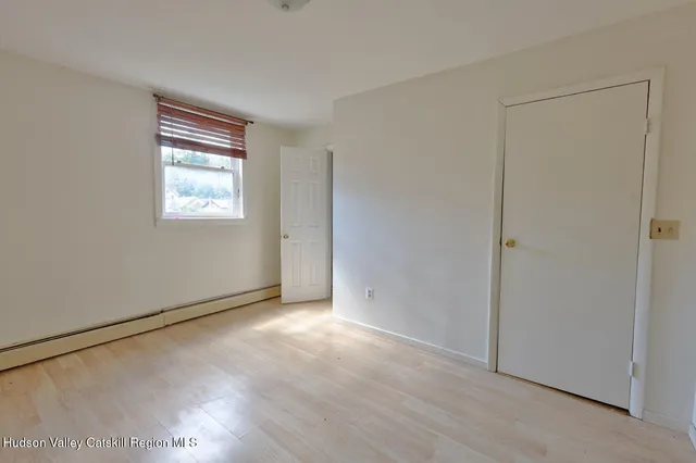a bathroom with a tub