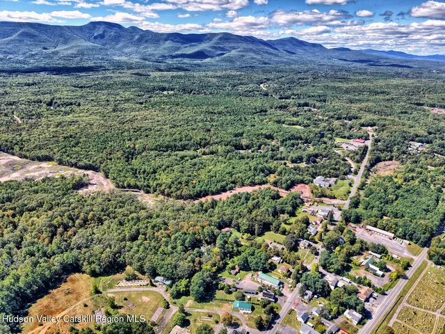 $424,900 | 606 Main Street, Cairo, NY 12413