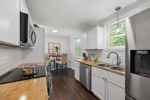 $306,000 | 3205 Leawood Drive, Nashville, TN 37218