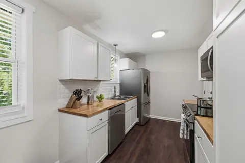 $306,000 | 3205 Leawood Drive, Nashville, TN 37218