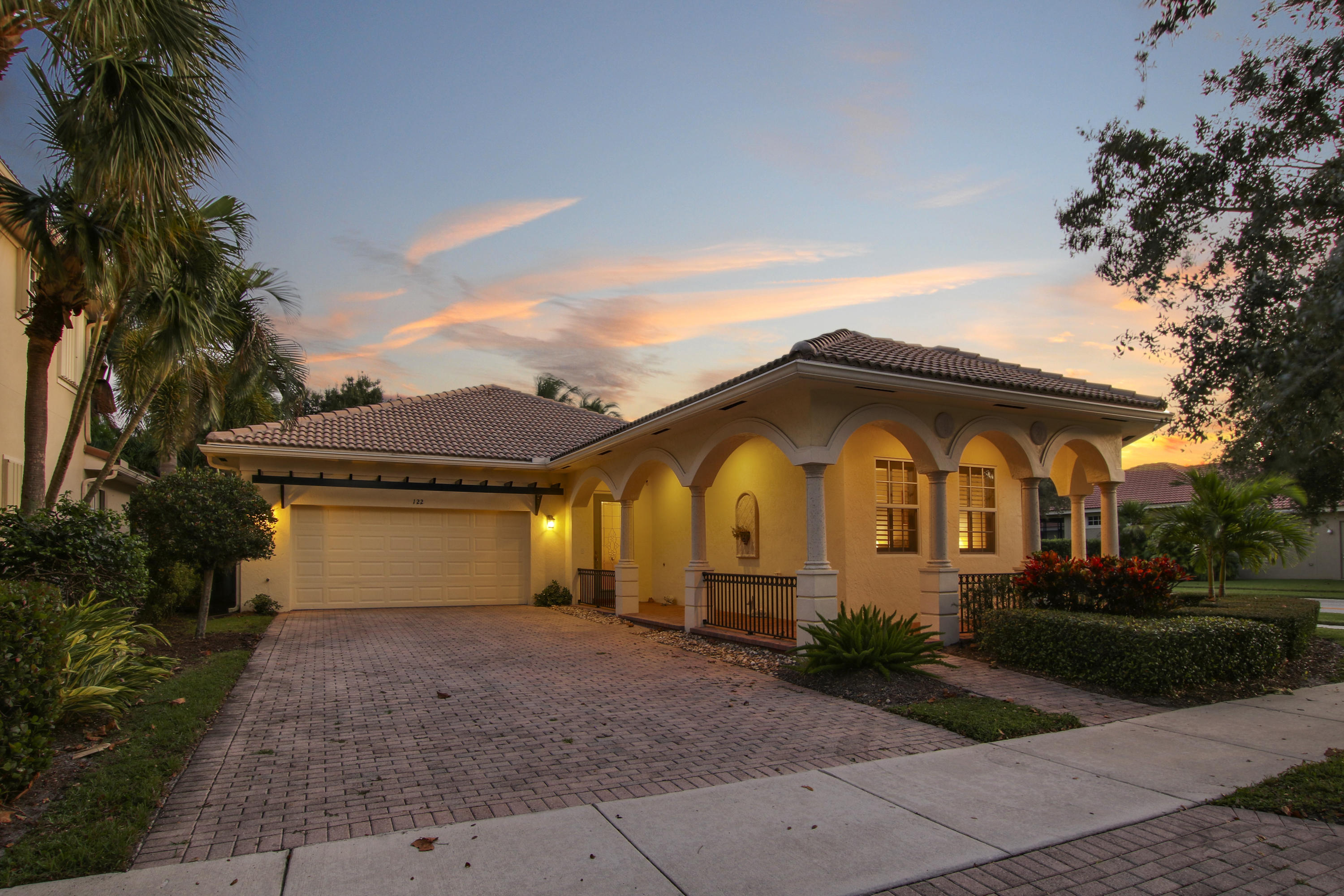 122 Via Santa Cruz Jupiter, FL 33458 - Photo 1 of 36 Front