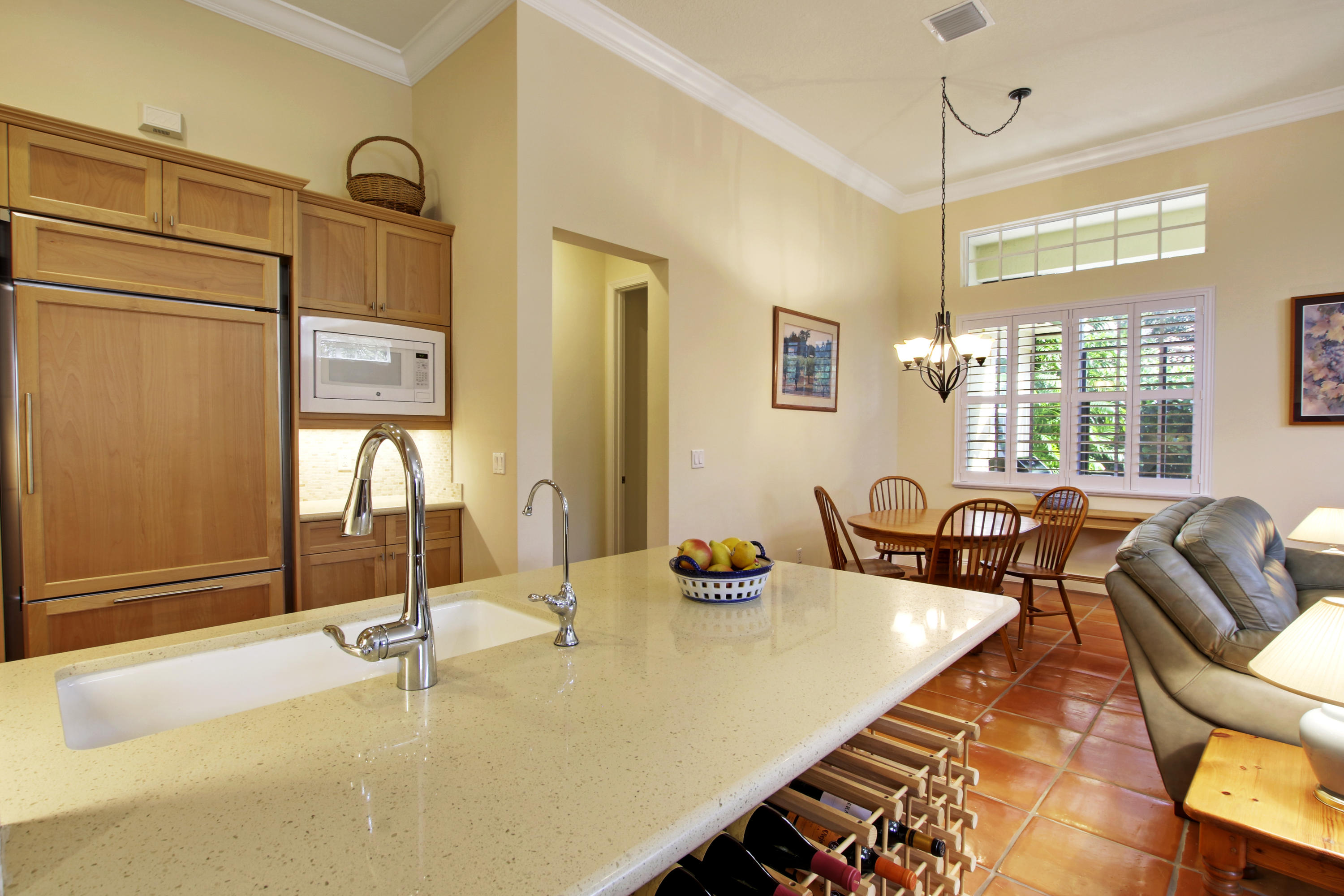 122 Via Santa Cruz Jupiter, FL 33458 - Photo 5 of 36 Kitchen