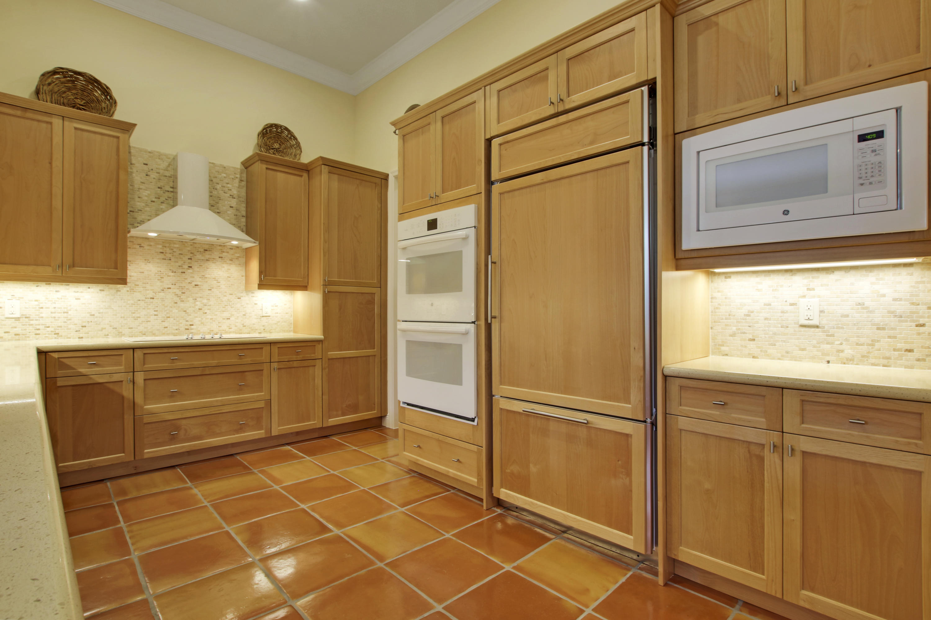 122 Via Santa Cruz Jupiter, FL 33458 - Photo 6 of 36 Kitchen