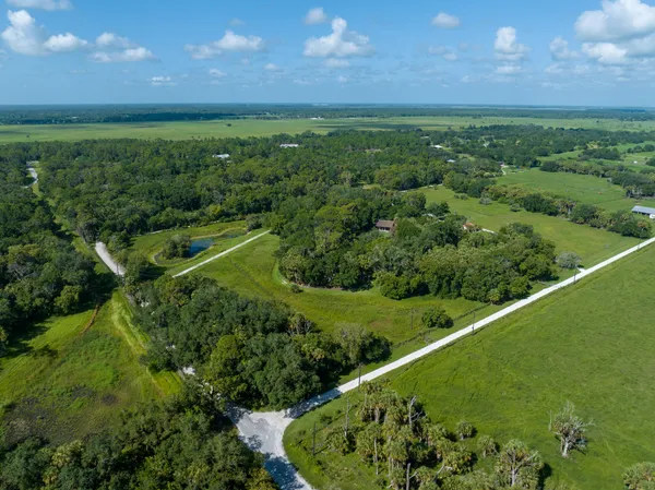 $699,000 | 13500 Northwest 2nd Avenue, Okeechobee, FL 34972