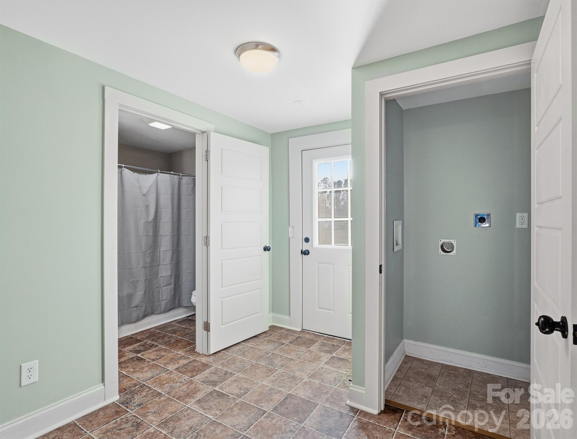 61 27th Street Northwest Hickory, NC 28601 - Photo 20 of 30