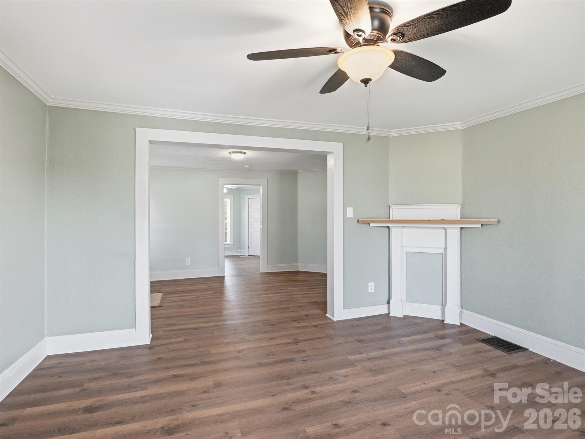 61 27th Street Northwest Hickory, NC 28601 - Photo 8 of 30