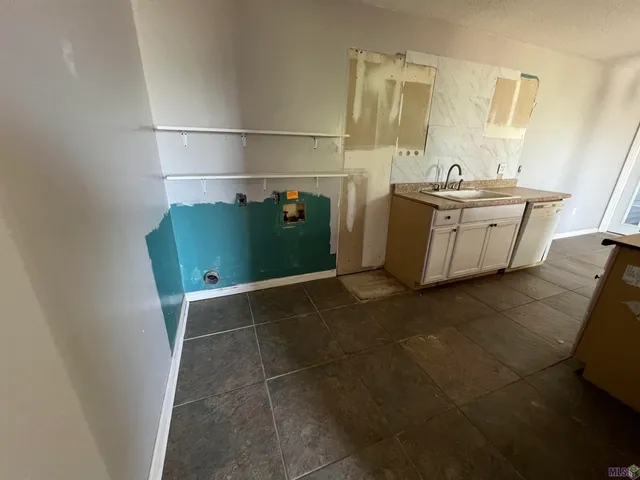 $69,500 | 100 Wolfe Street, Thibodaux, LA 70301