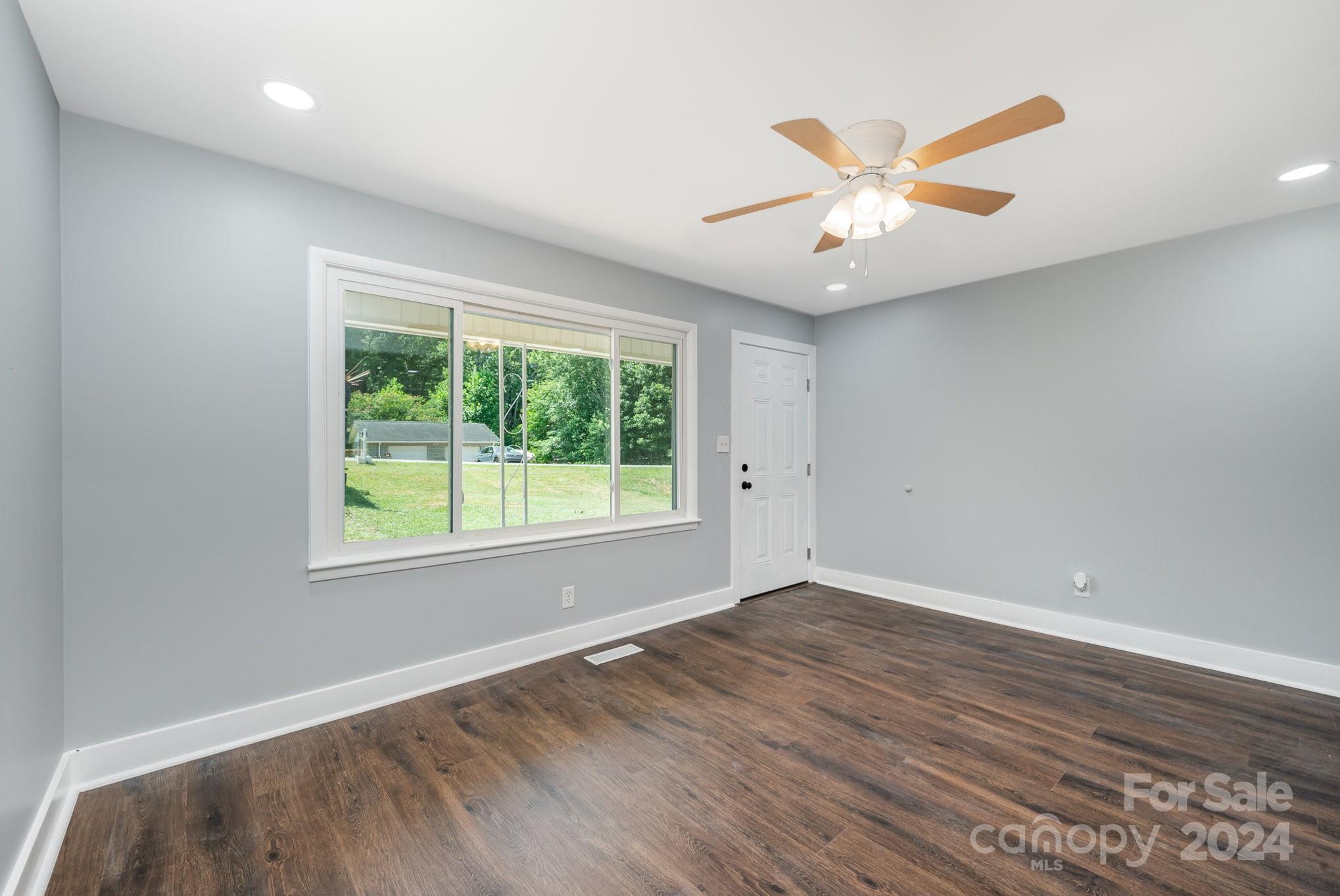 5203 Canterbury Road Shelby, NC 28152 - Photo 7 of 18 Gallery Image 7