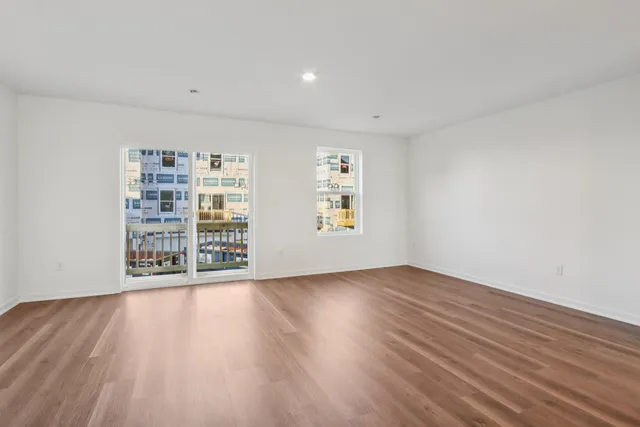 $364,990 | 1389 Oakfield Lane, Pingree Grove, IL 60140