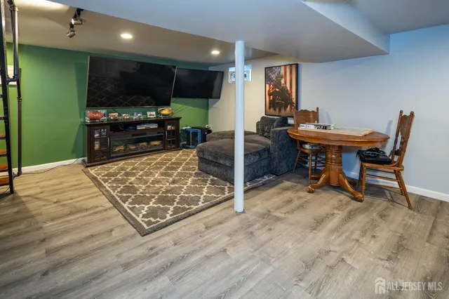 a view of a workspace with furniture