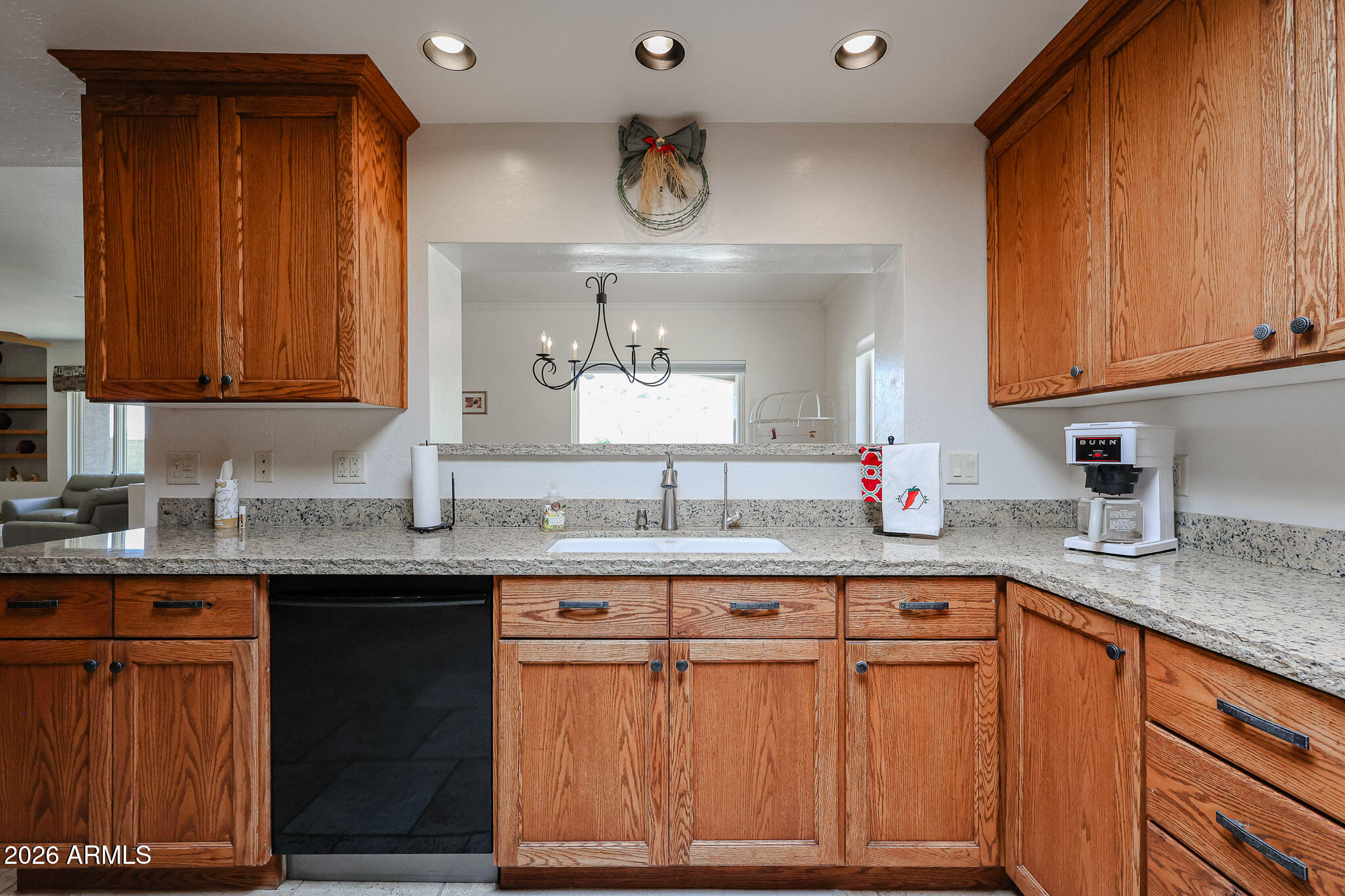 4201 East Pearce Road Phoenix, AZ 85044 - Photo 14 of 84