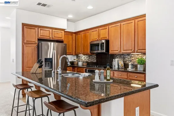 $748,800 | 1503 Jetty Drive, Richmond, CA 94804