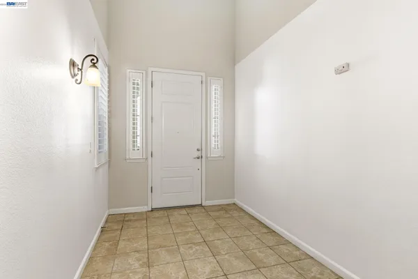 $748,800 | 1503 Jetty Drive, Richmond, CA 94804