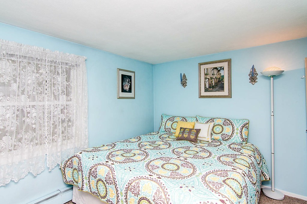 77 Yvonne Road Bellingham, MA 02019 - Photo 12 of 25 Gallery Image 12