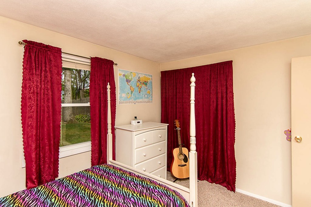 77 Yvonne Road Bellingham, MA 02019 - Photo 14 of 25 Gallery Image 14