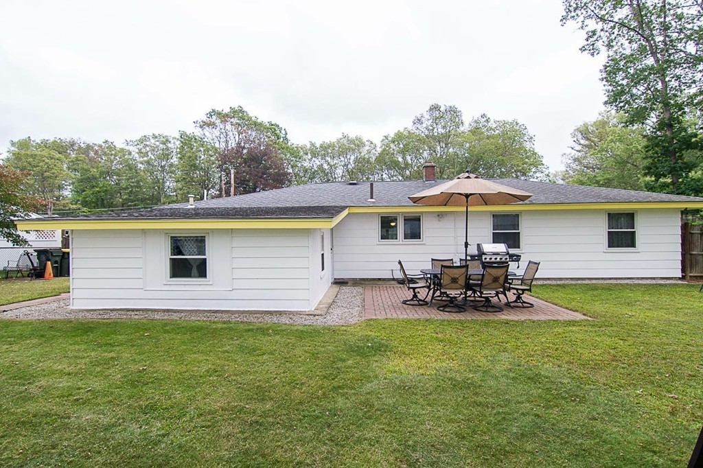 77 Yvonne Road Bellingham, MA 02019 - Photo 20 of 25 Gallery Image 20
