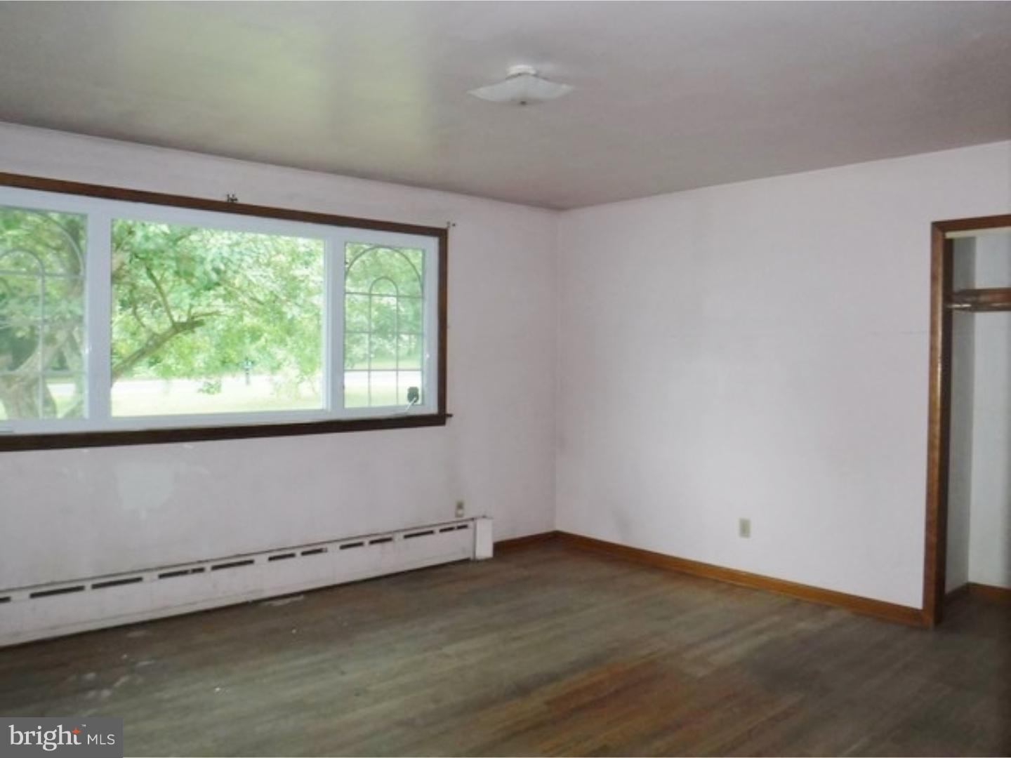 1256 South Main Road Vineland, NJ 08360 - Photo 14 of 18 Bedroom