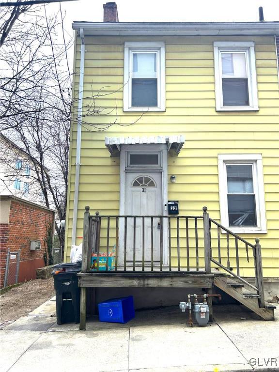 32 West Raspberry Street Bethlehem, PA 18018 - Photo 1 of 10 a front view of a house