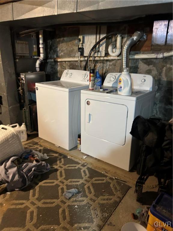32 West Raspberry Street Bethlehem, PA 18018 - Photo 9 of 10 a utility room with dryer and washer