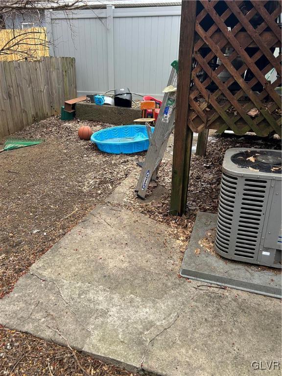 32 West Raspberry Street Bethlehem, PA 18018 - Photo 10 of 10 a view of a backyard