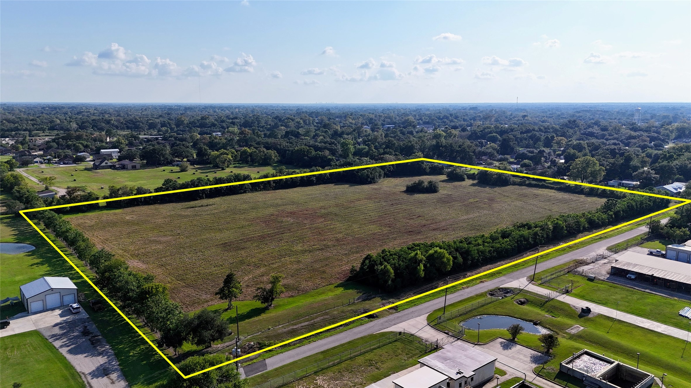 0 11th Santa Fe, TX 77510 - Photo 6 of 6 a view of a tennis court