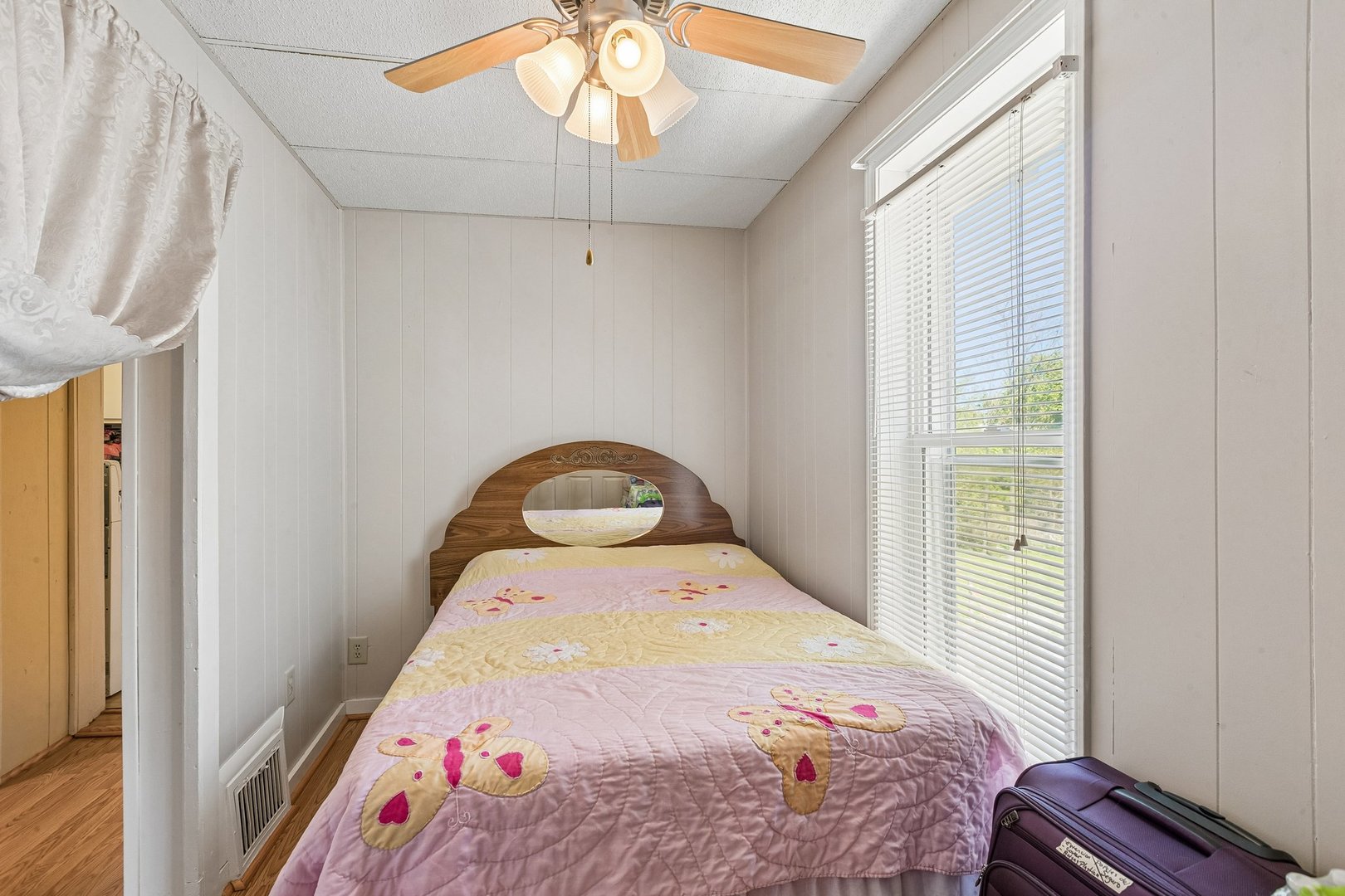 700 Villa Street Elgin, IL 60120 - Photo 11 of 22