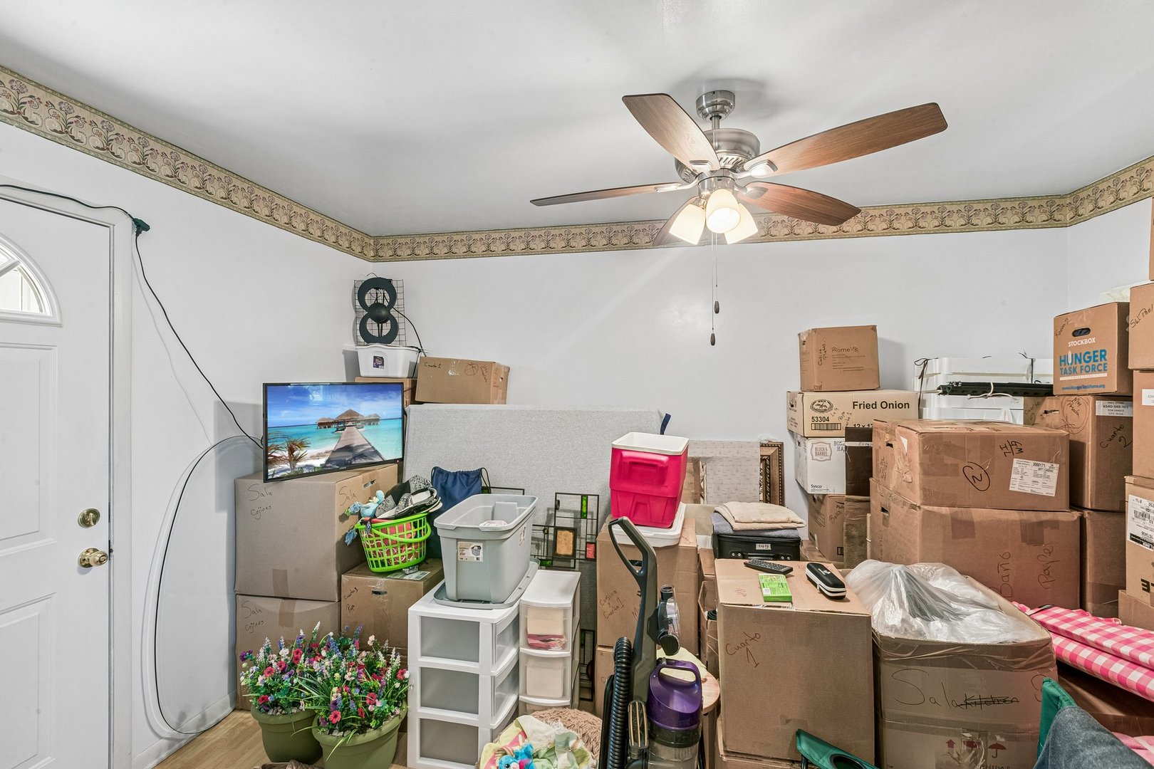 700 Villa Street Elgin, IL 60120 - Photo 6 of 22